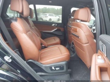 BMW X7 2023 BMW X7 xDrive40I 2023 3.0l 3.0 Benzyna 375KM, zdjęcie 14