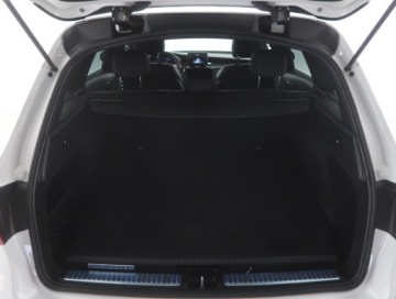 Mercedes GLC C253 2018 Mercedes GLC GLC 350 e 4MATIC, Salon Polska, zdjęcie 13