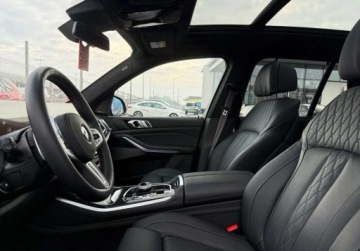 BMW X5 G05 M SUV Facelifting 4.4 M60i 530KM 2024 BMW X5 M Salon PL M Sport Hak 360 Gwarancja Bezwypadkowy FVAT23, zdjęcie 28