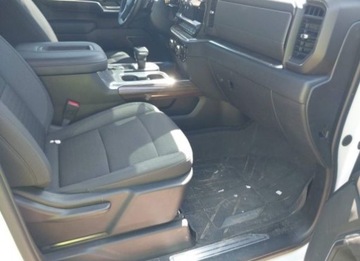 Chevrolet Silverado II 2022 Chevrolet Silverado 2022, 5.3L, 4x4, 1500, od ubezpieczalni, zdjęcie 9