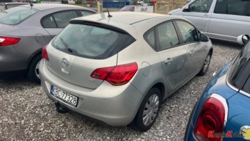 Seat Altea XL 1.9 TDI 105KM 2009 Seat Altea XL Pisemna gwarancja , nowe sprzeglo, tarcze, klocki, super stan, zdjęcie 15