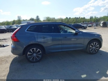 Volvo XC60 II 2022 Volvo XC 60 B5 Momentum 2022 2.0 Benzyna 247KM, zdjęcie 5