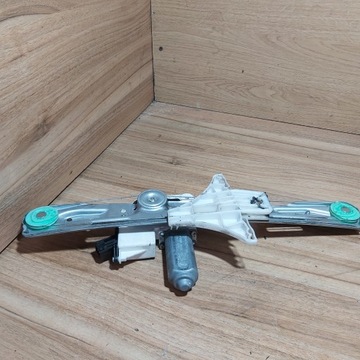 MECHANIZMUS OKNO LEVÝ ZADNÍ SIGNUM 21414776