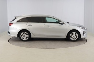 Kia Ceed III Kombi 1.6 CRDi 136KM 2021 Kia Ceed 1.6 CRDi MHEV, Salon Polska, Serwis ASO, zdjęcie 5