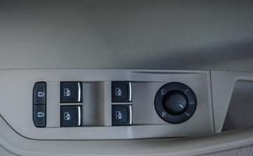 Skoda Superb III Liftback Facelifting 2.0 TSI 190KM 2020 Skoda Superb 2,0 TSI 190 KM 2.0 Benzyna 190KM, zdjęcie 21