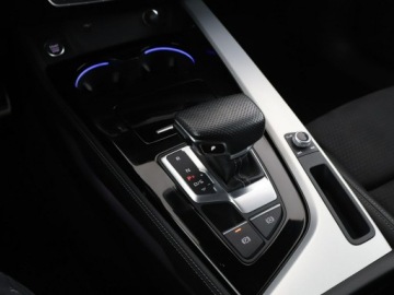 Audi A4 B9 Allroad Quattro Facelifting 2.0 40 TDI 204KM 2023 Audi A4 Avant FV23% 4x4 S-tronic S-Line, zdjęcie 29