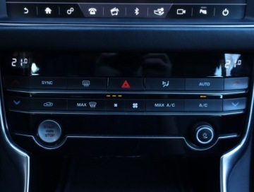 Jaguar XF II Sportbrake 2.0 i4D 240KM 2019 Jaguar XF 25d, Salon Polska, Serwis ASO, 237 KM, zdjęcie 18
