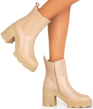 БЕЖЕВЫЕ УТЕПЛЕННЫЕ БОТИНКИ С КОЖАНЫМИ ШПИЛЬКАМИ 40