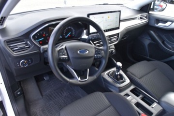 Ford Focus IV Kombi Facelifting 1.0 EcoBoost 125KM 2023 Ford Focus SalonPL 1.0 125KM Combi Titanium Climatronic Tempomat LED VAT23, zdjęcie 8