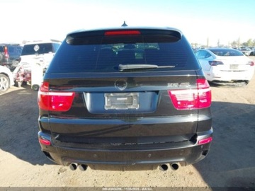 BMW X5 E70 SUV 4.4 V8 M 555KM 2010 BMW X5 M 2010 4.4 Benzyna 555KM, zdjęcie 4