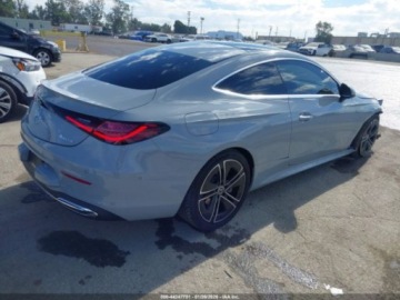 Mercedes CLE 2024 Mercedes-Benz CLE 300 4Matic 2024 2.0 Benzyna 255KM, zdjęcie 5