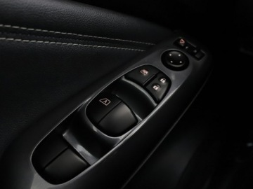 Nissan Juke II Crossover 1.0 DIG-T 114KM 2021 Nissan Juke navi klima auto kamera i czujniki, zdjęcie 31