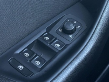 Volkswagen Passat B8 Limousine 2.0 TDI BlueMotion Technology 150KM 2017 Volkswagen Passat 2.0TDI 150KM SalonPL, Serwisowany, Godny Uwagi 2.0 Diesel, zdjęcie 31