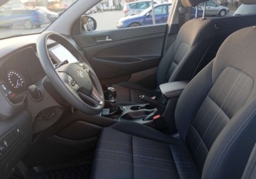 Hyundai Tucson III SUV 1.6 GDI 132KM 2018 Hyundai Tucson Zarejestrowany - ubezpieczony - benzyna - 1,6 - 131 KM 1.6, zdjęcie 17