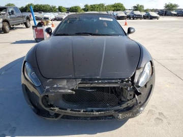 Maserati GranTurismo 2015 Maserati GranTurismo S 2015 4.7l od ubezpieczalni 4.7 Benzyna 454KM, zdjęcie 5