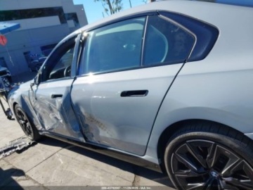 BMW Seria 7 G70 2024 BMW Seria 7 740i, 2024r., 3.0L 3.0 Benzyna 375KM, zdjęcie 5