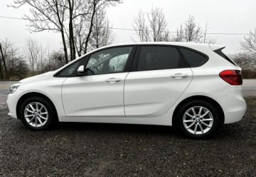 BMW Seria 2 F22-F23-F45-F46 Gran Tourer 216i 102KM 2017 BMW 216 Benzyna / Climatronic / Podgrzewane Fotele, zdjęcie 9