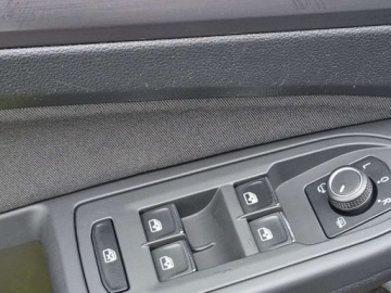 Volkswagen Golf VIII Variant 2.0 TDI 150KM 2021 Volkswagen Golf Variant Martwe poleVirtualFaktura23 Masaz fotela kierowcy, zdjęcie 11