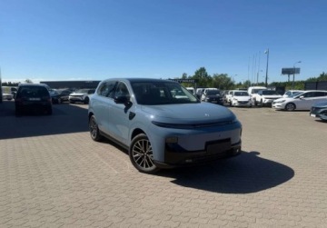 Leapmotor 2026 Leapmotor B10 Leapmotor B10 Hybrid EV 1.5 Hybryda 88KM