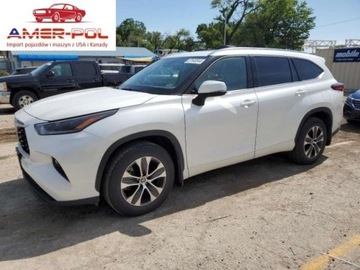 Toyota Highlander III 2021 Toyota Highlander 2021r., XLE, od ubezpieczalni 3.5 Hybryda 295KM
