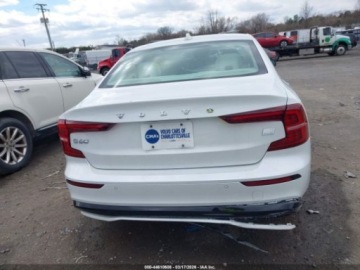 Volvo S60 III Sedan Plug-In Facelifting 2.0 T8 455KM 2024 Volvo S60 2024 VOLVO S60 RECHARGE PLUG-IN HYBRID T8 PLUS DARK THEME 2.0, zdjęcie 15