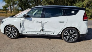 Renault Scenic IV 1.7 Blue dCi 150KM 2019 Renault Grand Scenic Initiale , automat ,, zdjęcie 9