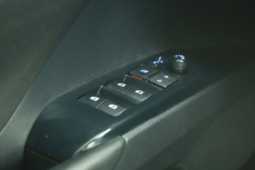 Toyota Camry IX Sedan 2.5 Hybrid Dynamic Force 218KM 2020 Toyota Camry 2.5 Hybrid, Salon Polska, zdjęcie 14