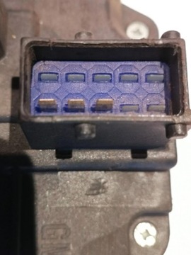 SAAB 95 - 96 2007 LEVÝ STRANA ZÁMKY