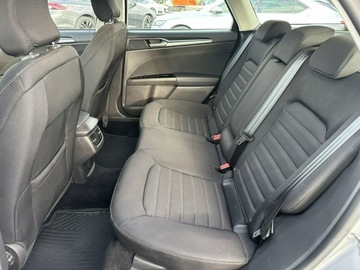 Ford Mondeo V Kombi Facelifting 2.0 EcoBlue 150KM 2021 Ford Mondeo 2.0 EcoBlue 150KM 2021 Titanium, zdjęcie 26