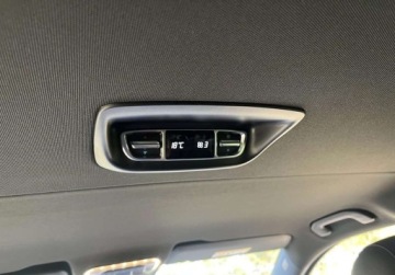 Mercedes Klasa V W447 Długi Facelifting 2.0 250d 190KM 2022 Mercedes-Benz Klasa V BEZWYPADKOWY, serwis ASO, AVANTGARDE, 4X4 hak, 8 osob, zdjęcie 16