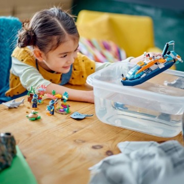 LEGO City 60377 Подводная лодка для дайвинга в подарок