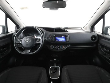 Toyota Yaris III Hatchback 5d Facelifting 2017 1.5 Dual VVT-iE 111KM 2017 Toyota Yaris automat grzane fotele kamera, zdjęcie 14