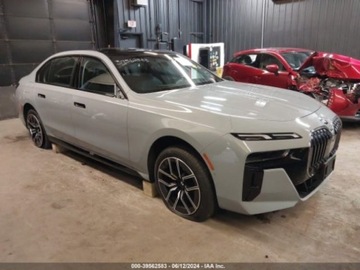 BMW 2023 BMW Seria 7 2023r, 760I, XDrive, 4.4L 4.4 Benzyna 536KM, zdjęcie 1