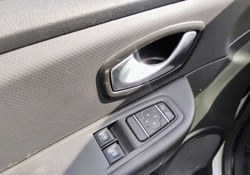 Renault Clio IV Hatchback 5d Facelifting 1.5 Energy dCi 75KM 2019 Renault Clio 2019r, 1.5 DCI. VAN, Uszkodzony przod. Faktura VAT 23 brutto., zdjęcie 9