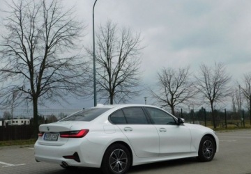 BMW Seria 3 G20-G21 2021 BMW Seria 3 2.0D z Gwarancja Line Shadow Model 2022r 2.0 Diesel 150KM, zdjęcie 33