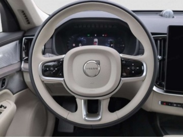 Volvo XC60 II 2026 VOLVO XC60 B5 AWD Ultra Dark Suv 2.0 (264KM) 2026, zdjęcie 5