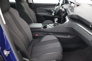 Peugeot 3008 II Crossover 1.2 PureTech 130KM 2019 Peugeot 3008 1.2 PureTech, Serwis ASO, Navi, zdjęcie 7