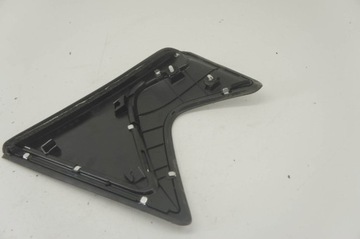 GU204 Infiniti Q30 Накладка на крышку левая задняя