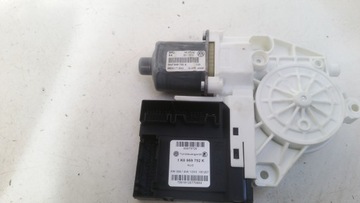 MOTOREK OKNO 5N0959702A VW TIGUAN