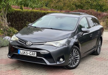 Toyota Avensis III Wagon Facelifting 2015 1.8 Valvematic 147KM 2017 Toyota Avensis 1,8 147KM Xenon Climatronic NAVI Kamera LED ASO Dla wymagaj