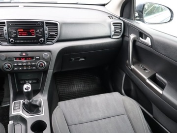 Kia Sportage IV SUV 1.6 GDI 132KM 2016 Kia Sportage 1.6 GDI, Salon Polska, GAZ, Klima, zdjęcie 7