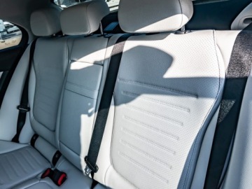 Mercedes Klasa C W206 Limuzyna 2.0 300 258KM 2025 C Klasa 300 4-Matic AMG 2.0 (258KM) 2025, zdjęcie 7