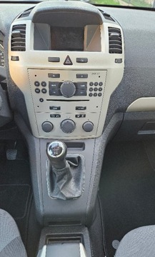 Opel Zafira B 1.8 ECOTEC 140KM 2009 Opel Zafira 1.8 Benzyna 140ps. Ksenon Benzyna 7-0sob 1.8 Benzyna 140KM, zdjęcie 24