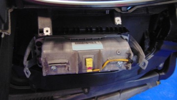 DESKA ROZDĚLOVAČE KONZOLA AIRBAG PÁSY EU SKODA OCTAVIA II 04-12R
