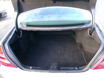 Mercedes Klasa E W211 2005 Mercedes-Benz Klasa E, zdjęcie 8