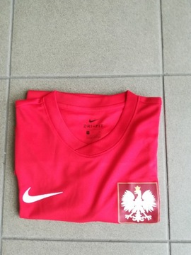 Koszulka Nike z godłem Polski