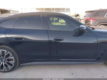 BMW Seria 4 G22-23-26 2023 BMW Seria 4 430I GRAN COUPE, 2023r., 2.0L 2.0 Benzyna 255KM, zdjęcie 4