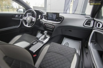 Kia Proceed Shooting Brake Facelifting 1.5 T-GDI 160KM 2022 Kia Pro Cee'd GT-line / LEDY / Kamera Cofania, zdjęcie 30