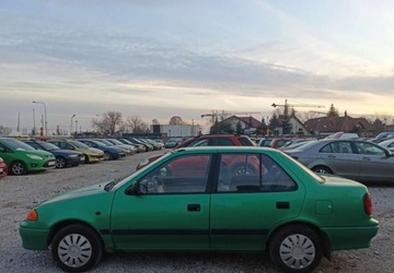 Suzuki Swift III Sedan 1.3 i 68KM 1998 Suzuki Swift Suzuki Swift 1.3 Benzyna 68KM, zdjęcie 1