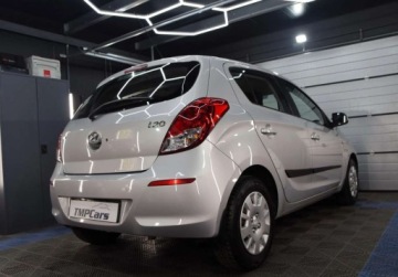 Hyundai i20 I Hatchback 5d Facelifting 1.2 DOHC 85KM 2012 Hyundai i20 1.2 Benzyna 85KM, zdjęcie 1